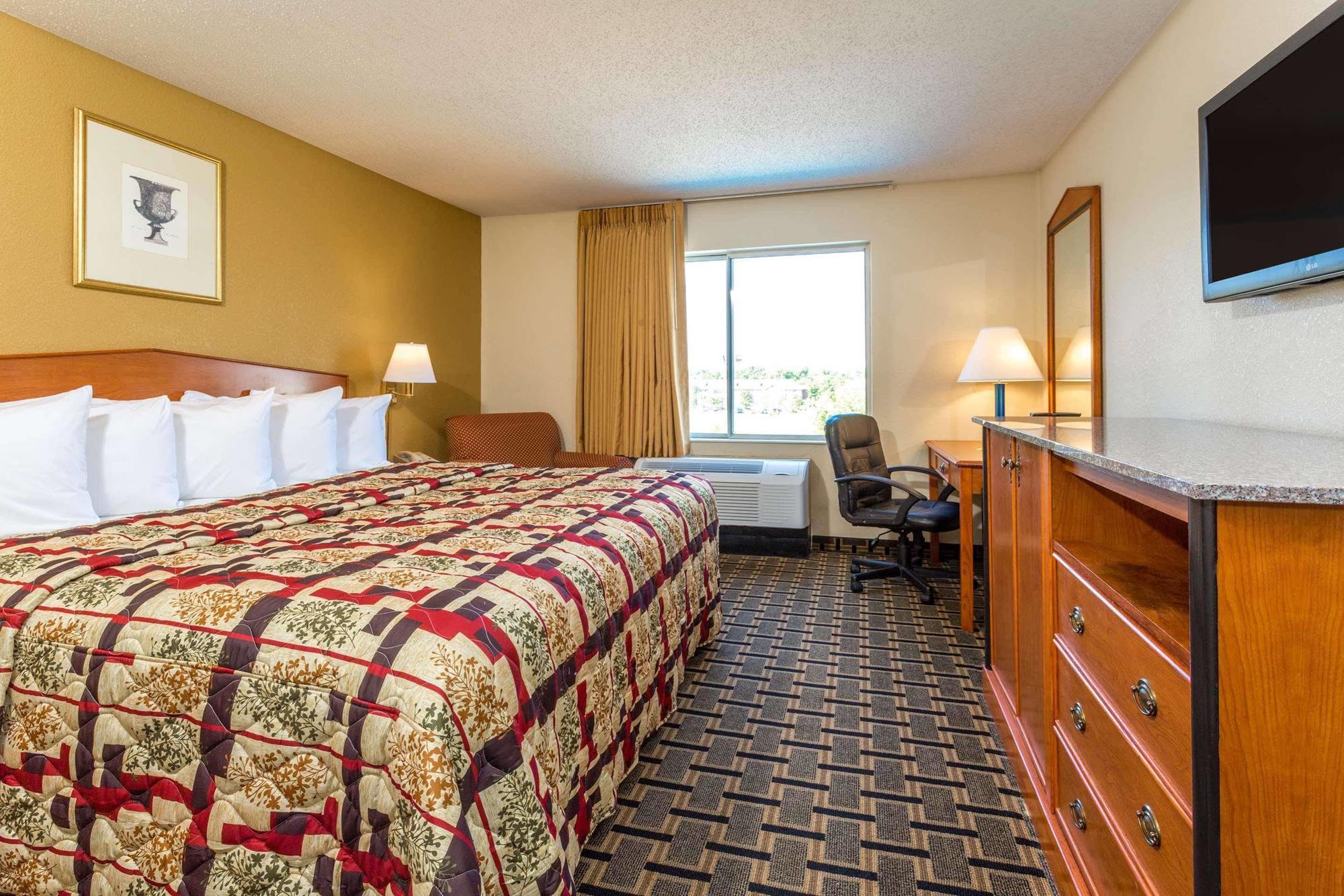 Days Inn By Wyndham Florence Cincinnati Area Exterior foto